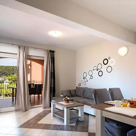 Apartment Mistral *