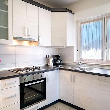 Mistral Apartment Lopar