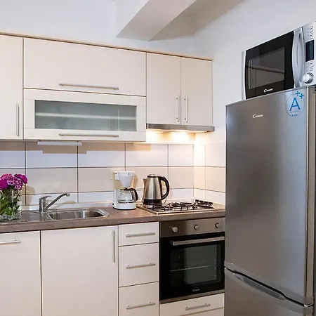Mistral Apartment Lopar