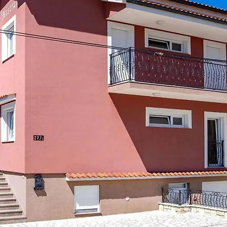 Apartment Mistral